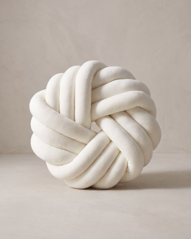 The Knot Cushion