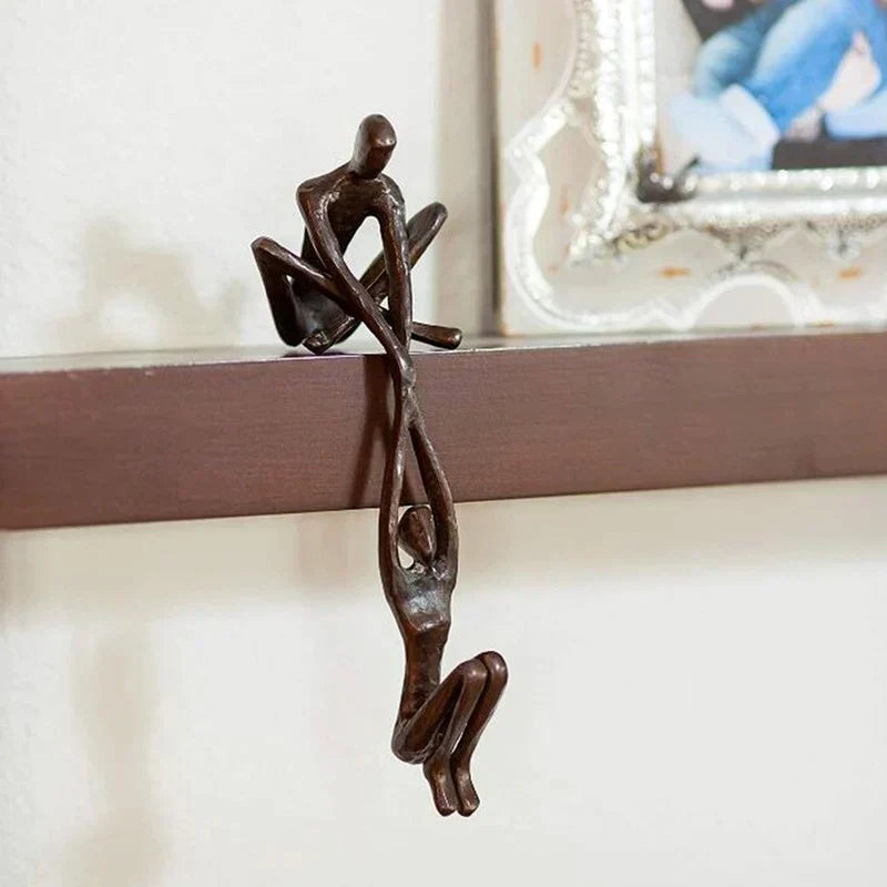 Skulptur ewiger Liebe und Stärke – Moderne Harzfigur für die Wohndekoration | Symbolisches Ornament und Geschenkstück