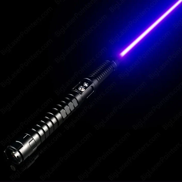 Leistungsstarke Laserlampe für Outdoor- und Gebrauchszwecke – wiederaufladbares Licht mit fokussiertem Strahl für Camping, Wandern und Notfallsituationen