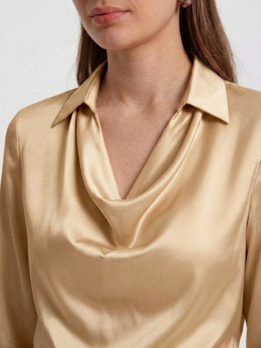 Blusa de tacto sedoso