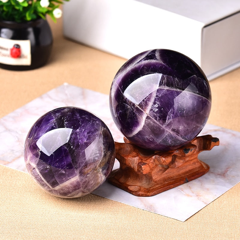 Dekorative Kristallkugel für die Wohndekoration – Elegantes Akzentstück für Wohnzimmer, Schlafzimmer und Meditationsbereiche