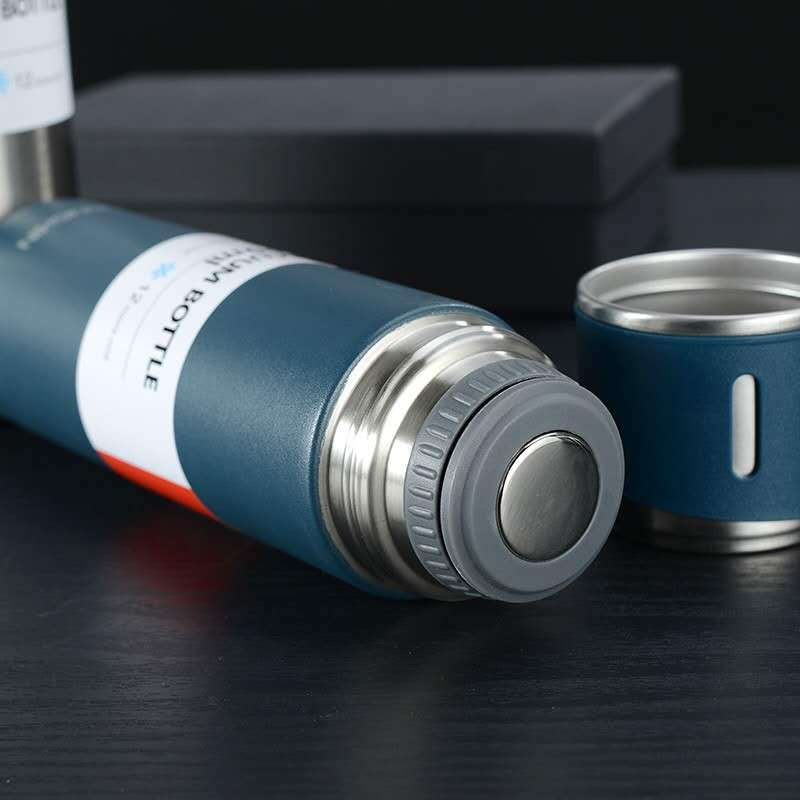 Portable Insulated Thermos Flask – 12-Hour Temperature Retention with Cup-Style Lid