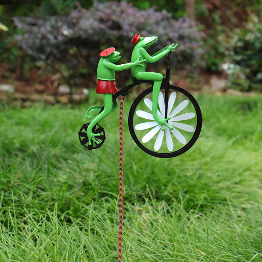 Verspielte Gartenwindmühle für die Außendekoration – Dekorativer drehender Akzent für Hof, Rasen und Garten