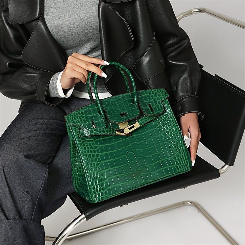 Sac à main élégant en cuir pour femme avec fermeture chic