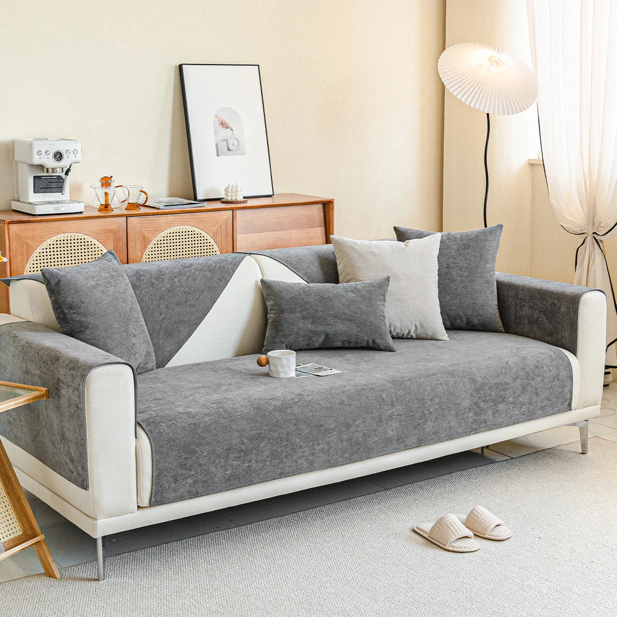 Scratch-Resistant Sofa Cover for Home Protection – Durable Stylish Couch Cover for Living Room and Everyday Use