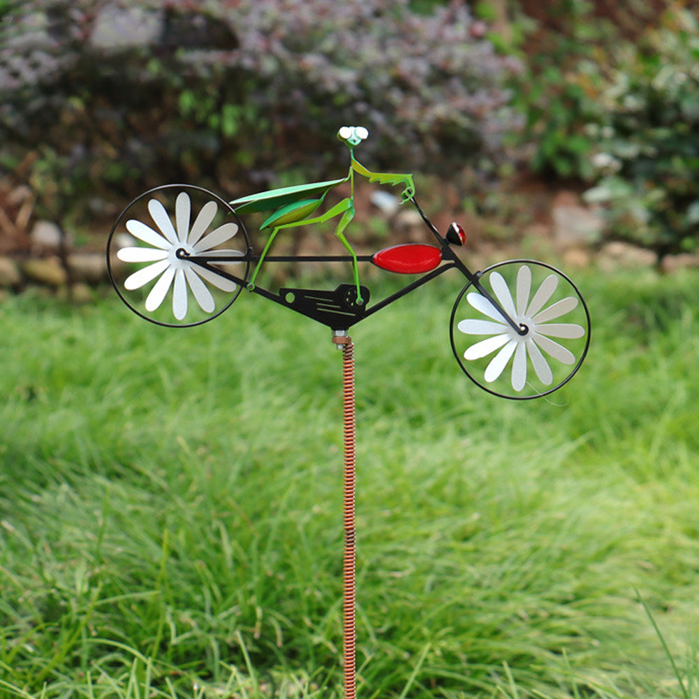 Verspielte Gartenwindmühle für die Außendekoration – Dekorativer drehender Akzent für Hof, Rasen und Garten