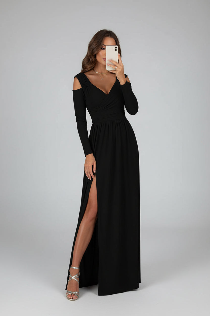 Longue robe de soirée élégante fendue pour femme - près du corps, intemporelle et pleine d'assurance