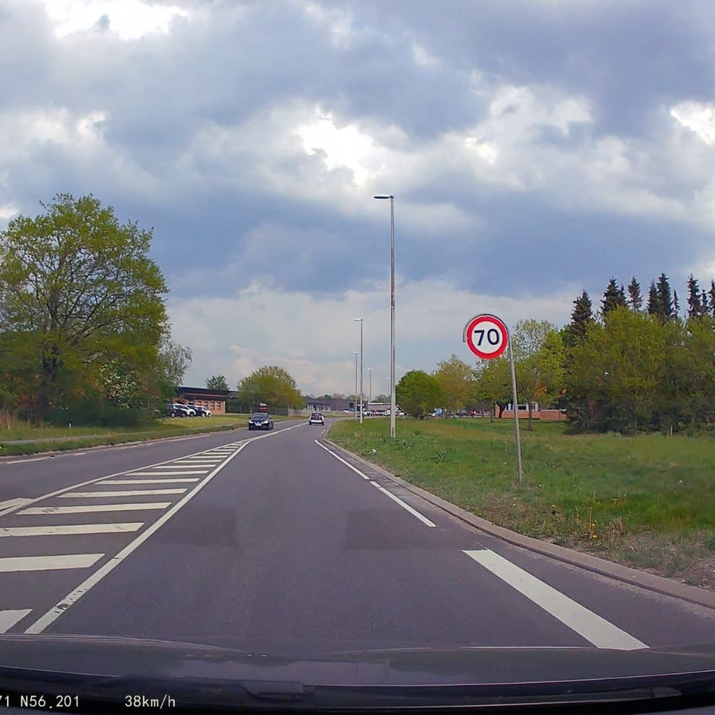Car Camera Dash Cam for Vehicle with 4K Front and Back Lcd Screen - Image 5