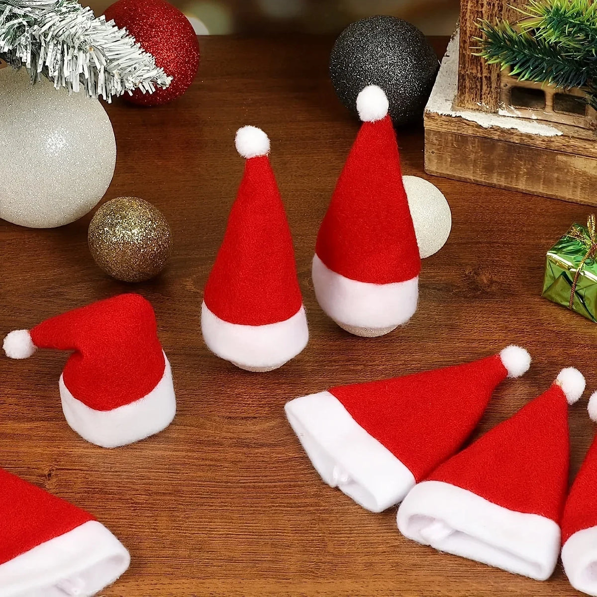Christmas Santa Hat Felt Cutlery Holders with Pom-Pom Set of 6 cm - Image 3