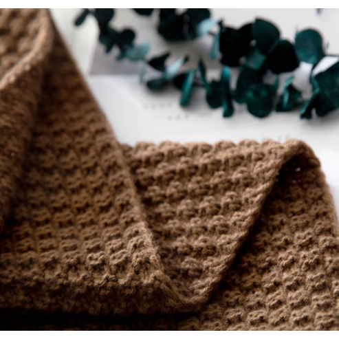Chunky Knit Throw Blanket with Pom-Pom Tassels and Waffle Texture for Sofa - Image 2