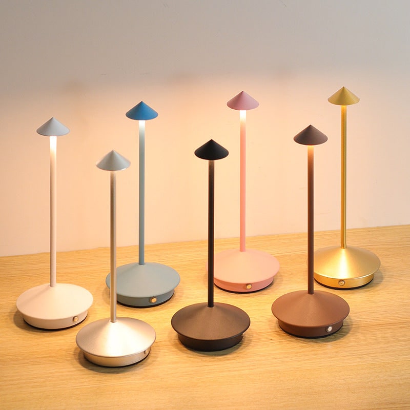 Cordless Table Lamp with Rechargeable Battery and Minimalist Design - Image 4