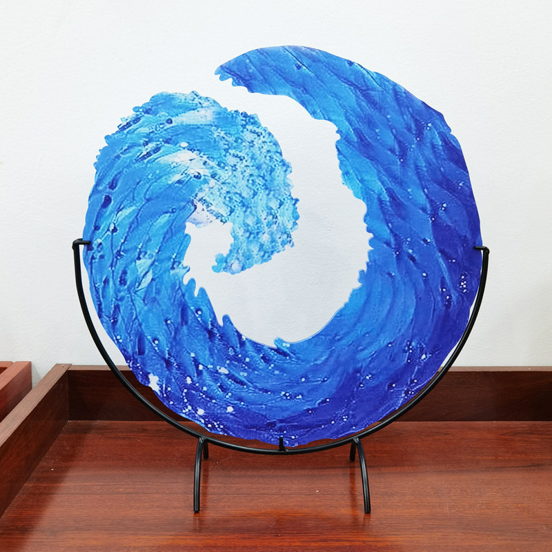 Sculpture en verre représentant une vague océanique pour la décoration intérieure – Accent artistique d'inspiration côtière pour le salon, le bureau et les intérieurs modernes