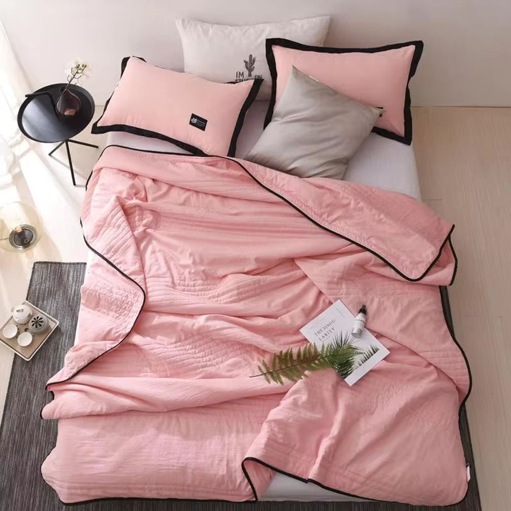 Men's Cooling Throw Blanket with Channel Quilting and Summer Design - Image 1