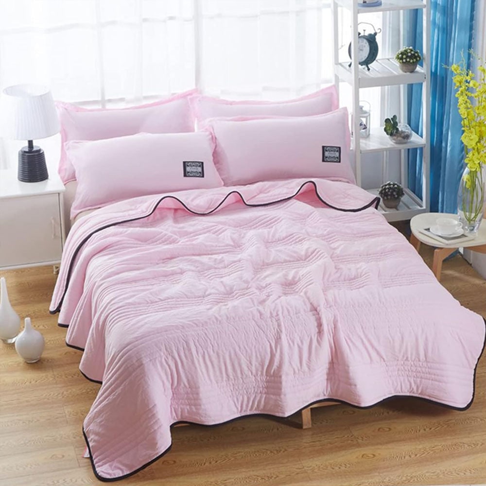 Men's Cooling Throw Blanket with Channel Quilting and Summer Design - Image 9