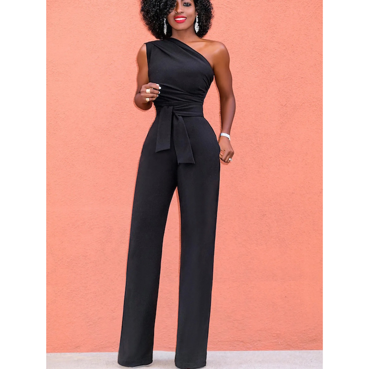 Jumpsuit mit weitem Bein und kurzen Ärmeln – Taillengürtel, schmeichelhafte Passform, elegantes einteiliges Outfit