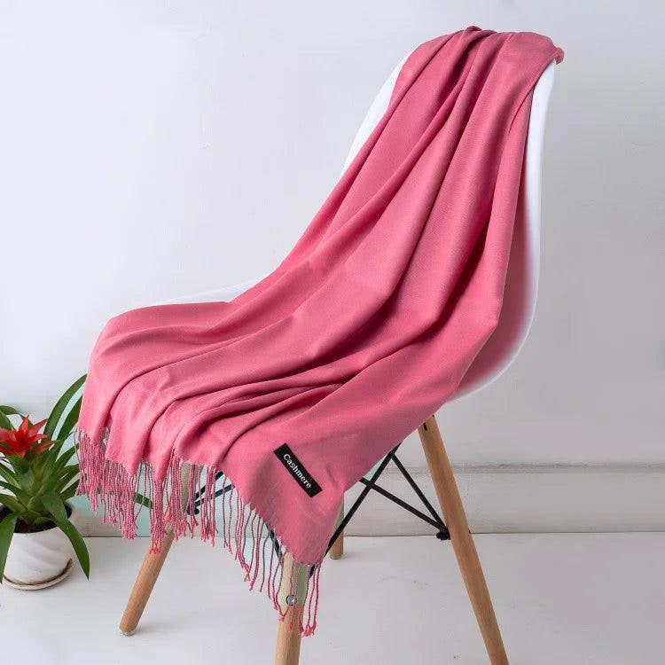 Women's Cashmere Scarf Wrap with Fringe Detail and Knit Texture - Image 31